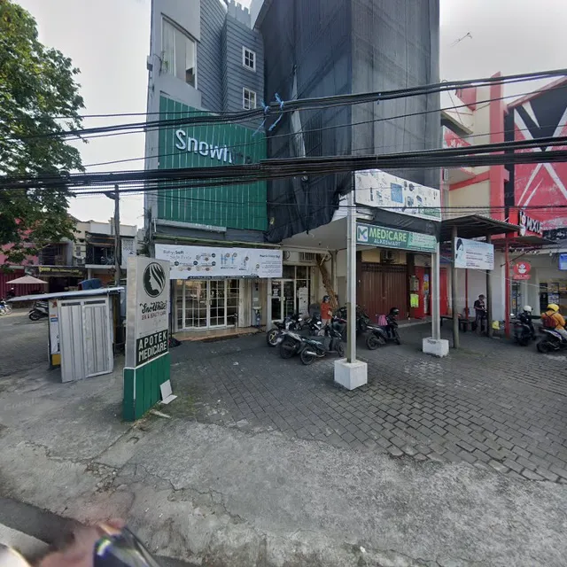 Lalapan Ayam Dan Bebek Cabang Purnama