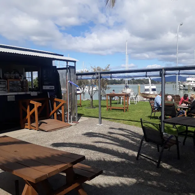 Coastal Cafe (coffee cart)