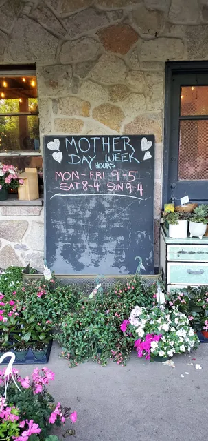 Bonnie's Wondergardens