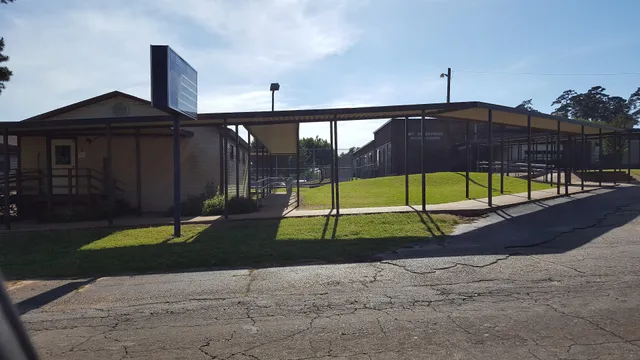 Mount Enterprise Independent School District