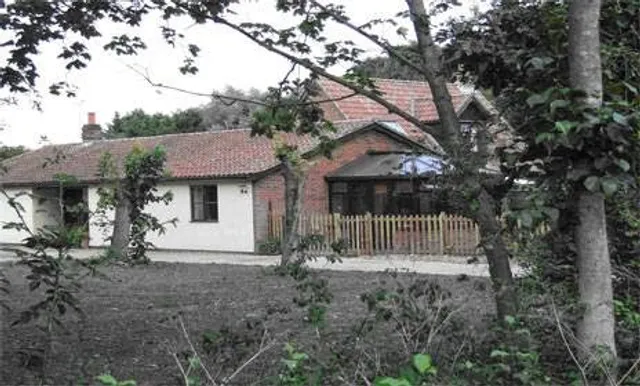 Grove Flock Bed and Breakfast