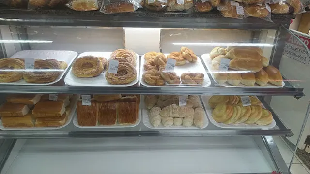Panificadora e Confeitaria Campos