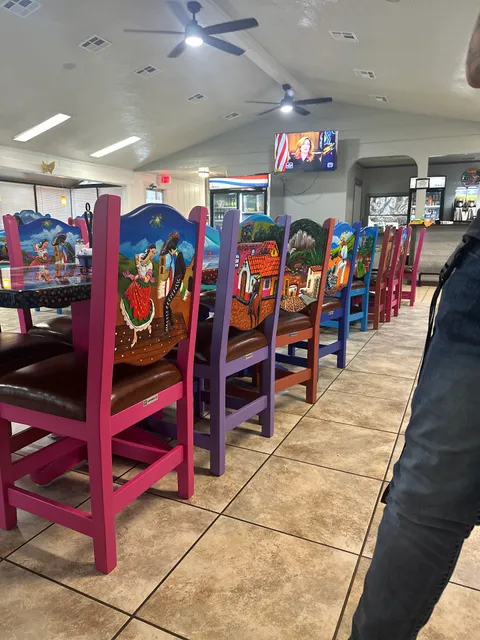 El Celaya Mexican Restaurant