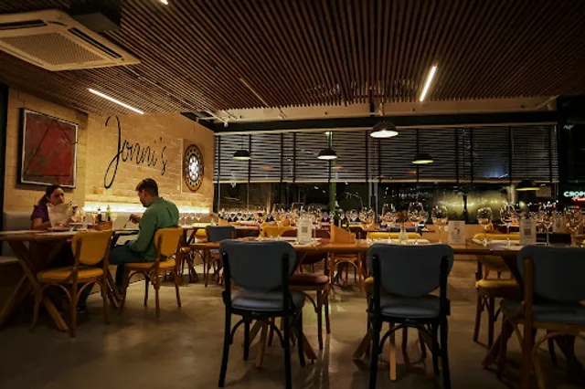 Jonni's Cozinha Mediterrânea