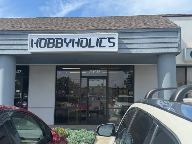 HobbyHolics