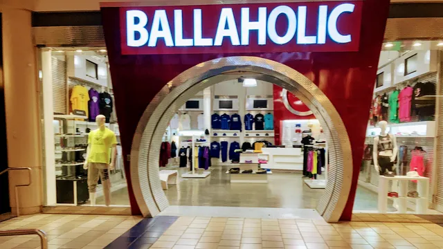 Ballaholic, Clothing Co.