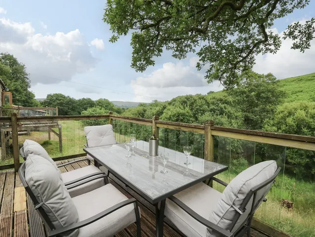 Coed Y Gof Cottages - Golwg Las & Nant Glas