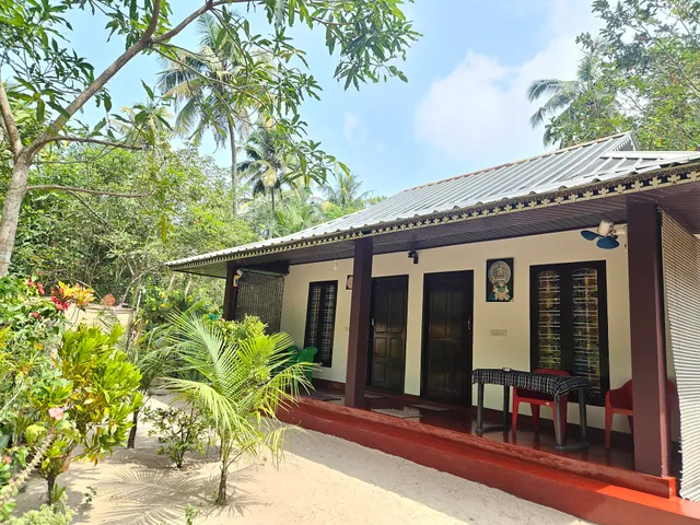 Marari Aleena Beach Villa
