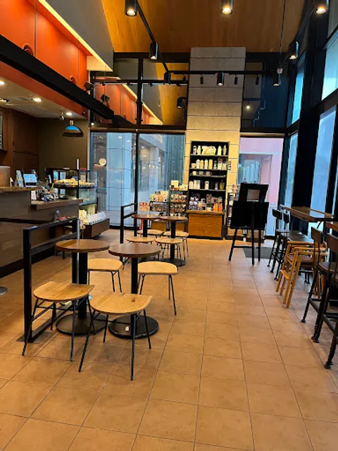 Starbucks Coffee - Kinryu Service Area (Outbound)
