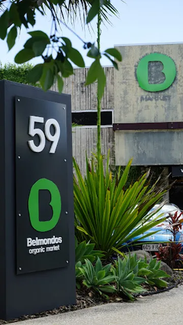 Belmondos Organic Market
