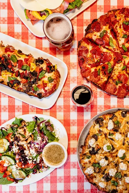 Jolly's Pizza Strongsville