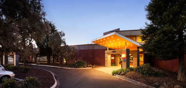 Nightcap at Coolaroo Hotel