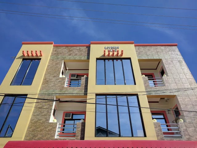 Loveres Travelers Inn