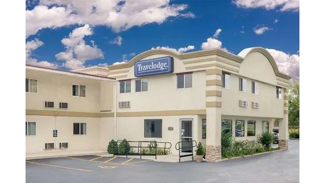 Travelodge by Wyndham Lima OH