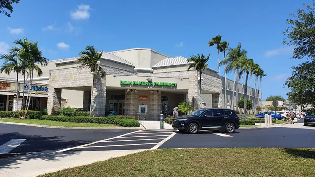 Palmetto Park Square