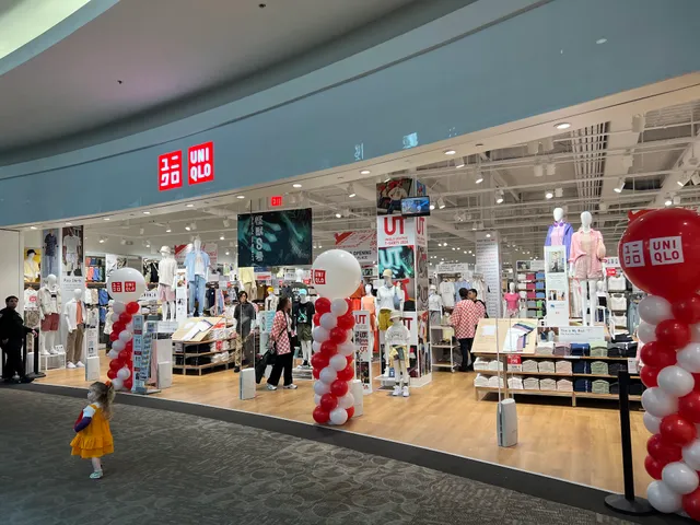 UNIQLO Providence Place