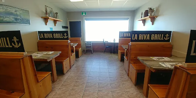 La Riva Grill