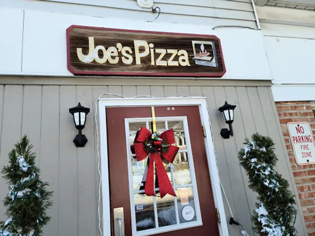 Joe's Pizza