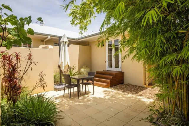 Kernow Charters Towers