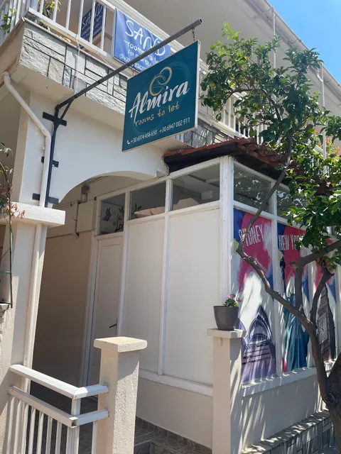 Almira - Rooms to Let