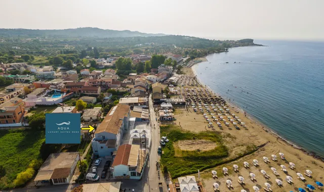 Aqua Luxury Suite Roda