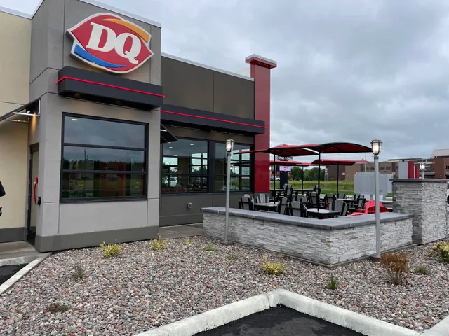 Dairy Queen Grill & Chill