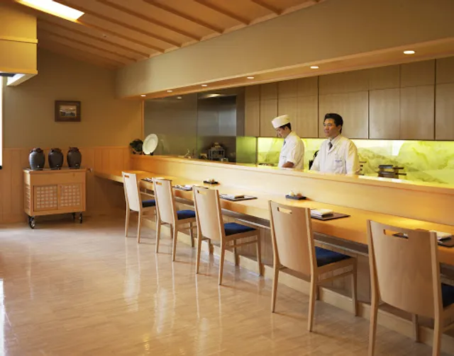 隨縁亭 - Zuientei