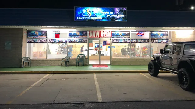 Strange Cloudz Vape & Novelties