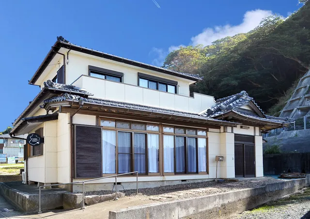 iwakiki vacation homes
