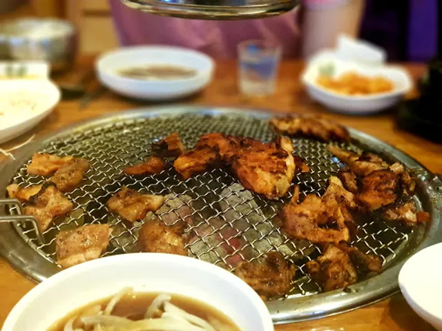 모닭불 Chicken BBQ House