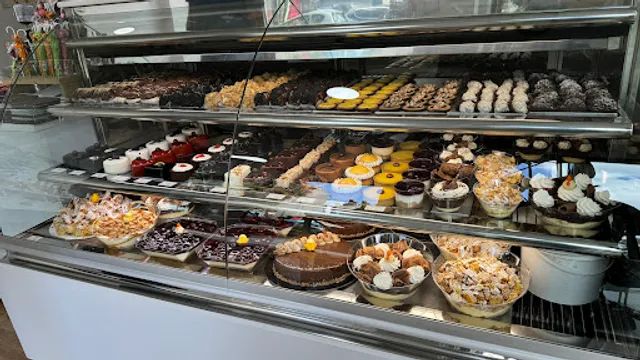 Patisserie To Kati Allo