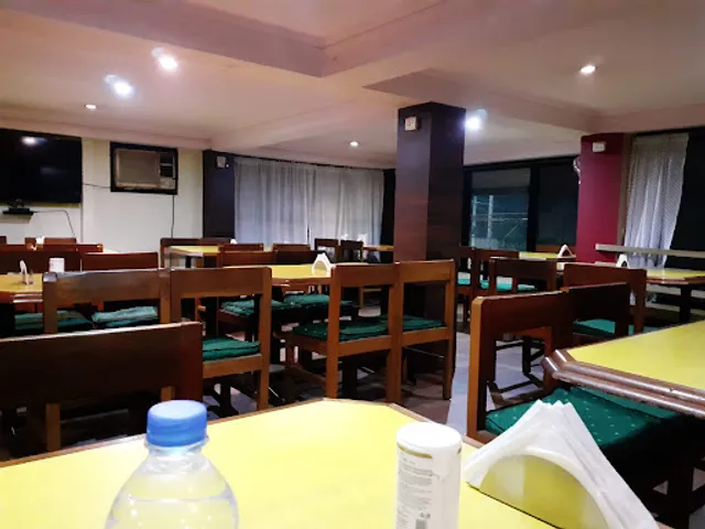 The Kurrypot Restaurant