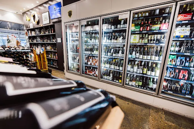 Cove Tavern & Corker Cellars Sanctuary Cove