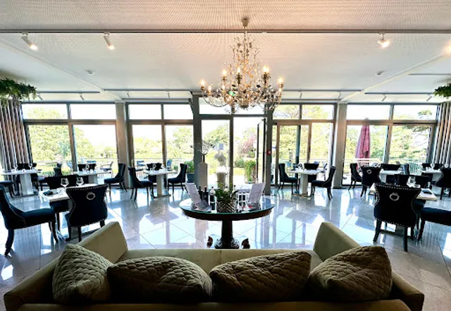 Restaurant & Cafe Meereswarte