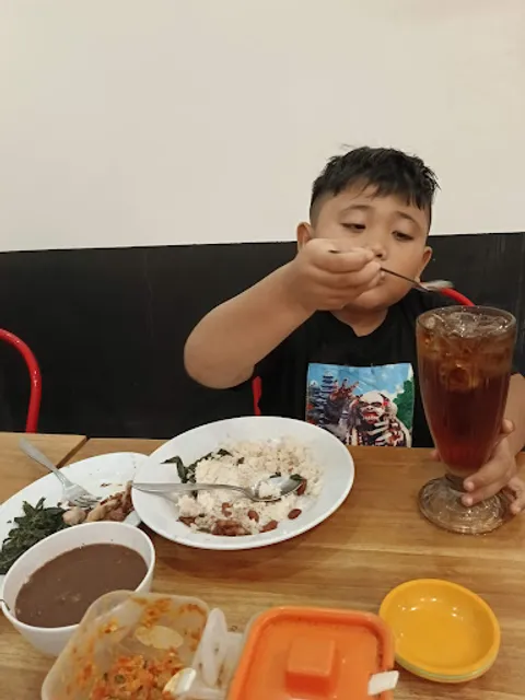 Depot Gimbo Babi Asap Sesetan