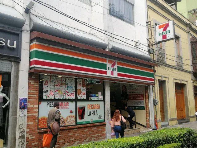 7-Eleven Col. Juárez
