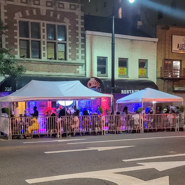 The City Lounge and Restaurant