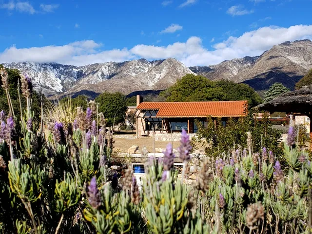 Posada del Paraíso. Exclusivo para adultos.