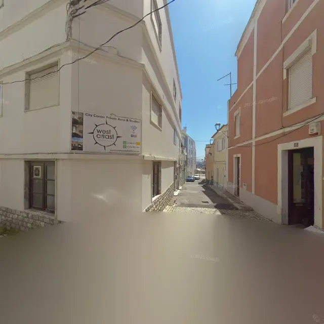 West Coast Peniche Suites