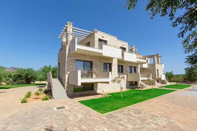 Azari Lifetime Memories