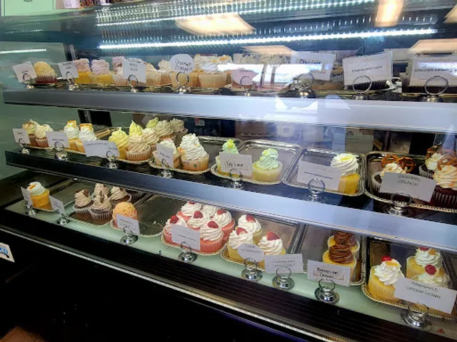 Sugar Mama's Bakeshoppe and Icecream LLC