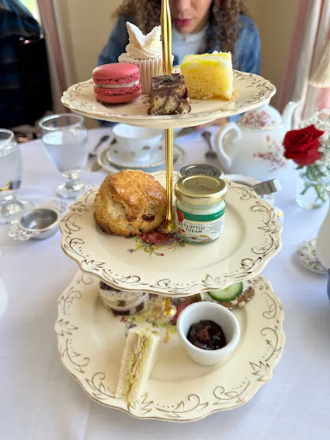 Windsor House Tea Room and Bakery