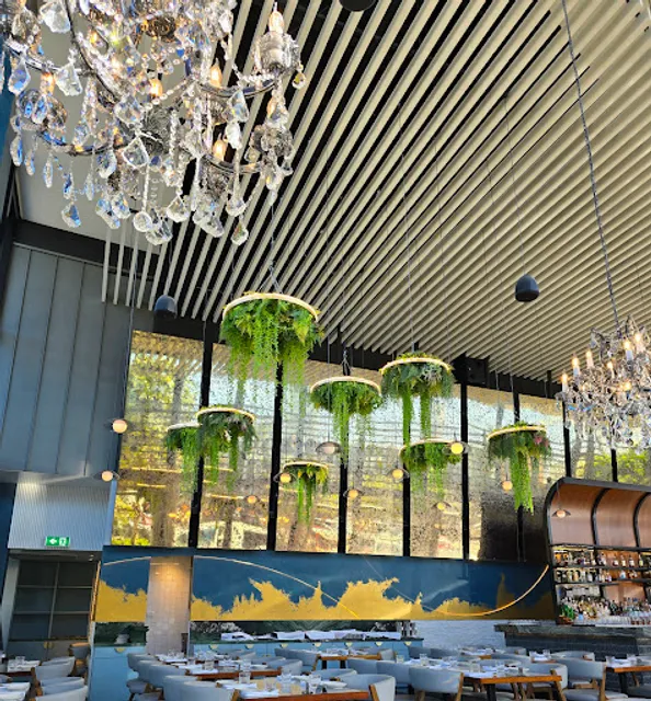 VALYN Thai Restaurant & Bar