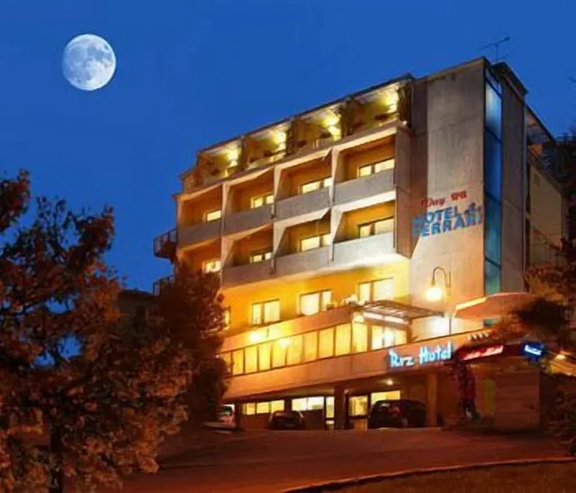 Hotel Ferrari