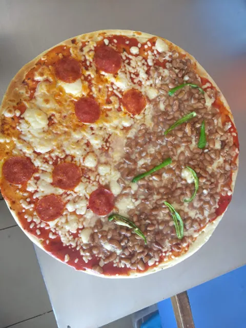 Deliziose Pizzas y Alitas