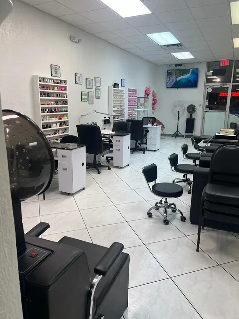 Salon 49