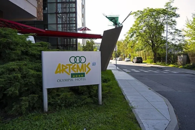 Hotel Artemis