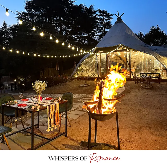 Everest Base Camp, Near George Everest House