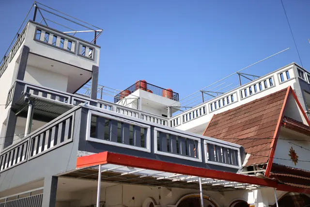 Urbanview Hotel Eropa Maros near Sultan Hasanuddin Airport by RedDoorz