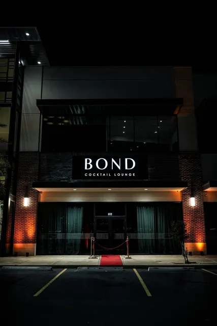 Bond Cocktail Lounge
